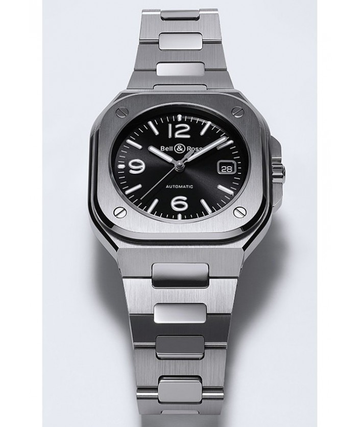 BR 05 Black Steel